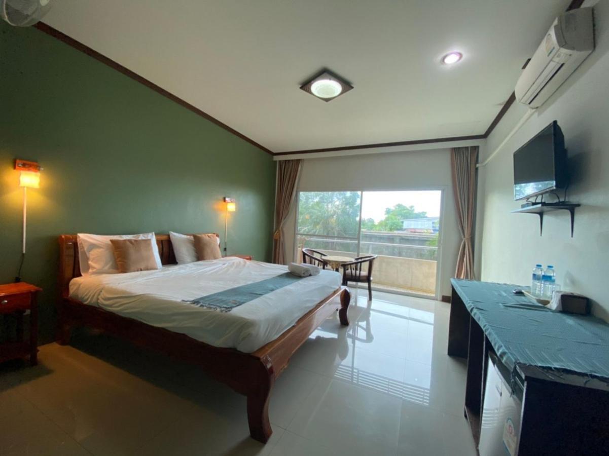 אודון תאני Mayuree Resort מראה חיצוני תמונה